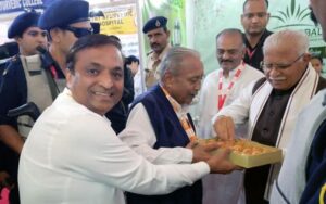 Read more about the article Kashyap Rajput Punjabi Welfare Society President Anup Bhardwaj Honours Chief Minister Sh. Manohar Lal Khattar