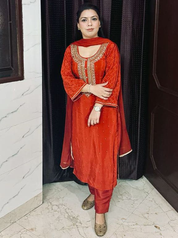 maninderjit kaur amritsar web
