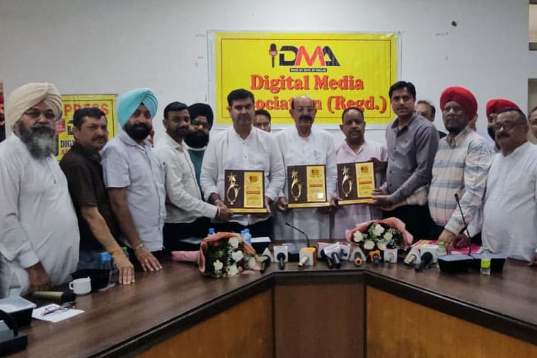 Read more about the article DMA Raised The Problems of Journalists to Cabinet Minister Mohinder Bhagat & Mayor Vineet Dhir